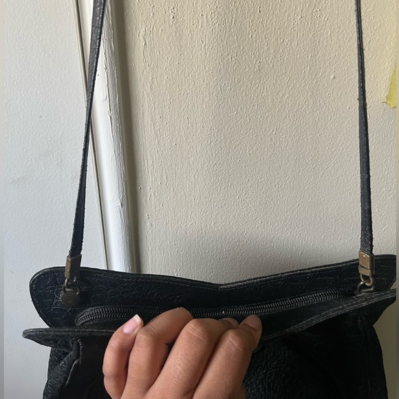 Vintage Genuine Italian Leather Purse - Picture 6 of 8